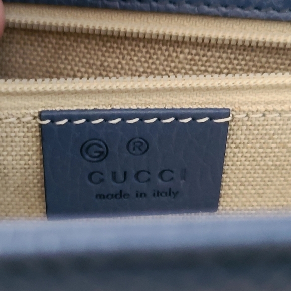 GUCCI Dollar Calfskin Medium Interlocking G light gold chain Shoulder - Picture 15 of 16